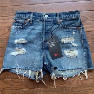 Levi’s Premiun Wedgie Shorts